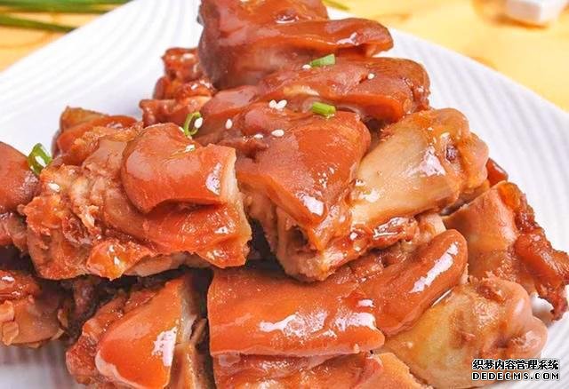 無論鹵什么肉，放入這4種香料，鹵出的肉比買的還要香