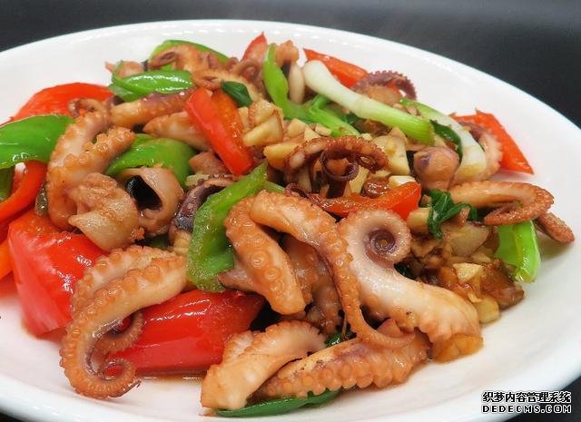 這種海鮮價格不貴，簡單炒一炒即可，味美多滋口感特棒