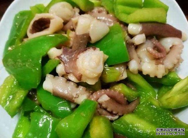 這種海鮮價格不貴，簡單炒一炒即可，味美多滋口感特棒
