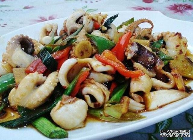 這種海鮮價格不貴，簡單炒一炒即可，味美多滋口感特棒