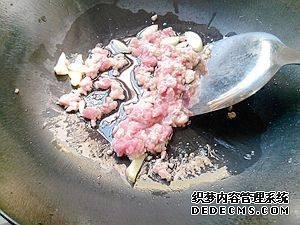 雜蔬肉末炒粉絲最好吃的做法，脆爽Q彈不粘鍋，色香味俱全
