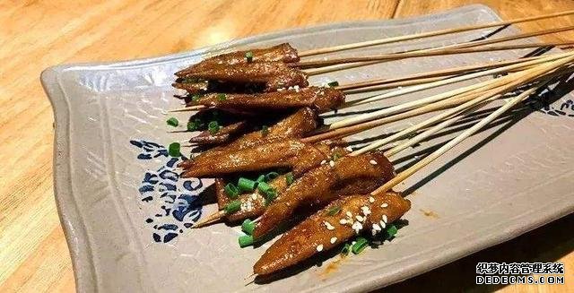 吃燒烤必點(diǎn)的5葷5素，包你不虧本，老板直呼：遇到“對(duì)手”了