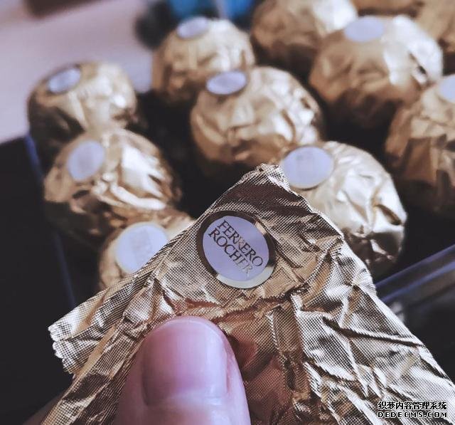 學生黨“敢看不敢買”的四種零食，心中愛到不行，奈何要價太高