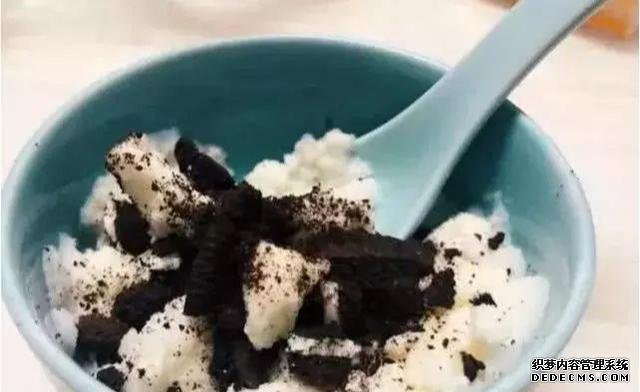 5種被以為凍了難吃的零食，講真的，薯片凍后好吃得不像話