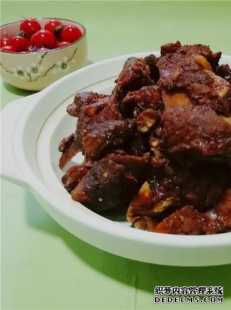 老公隔三差五就饞這菜，1斤才12元，比紅燒肉香多了，1周吃1次