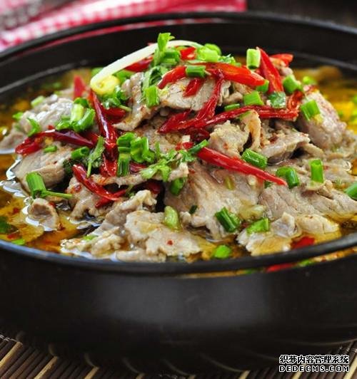 15道葷菜熱菜做法，10道涼菜下酒菜做法，簡單易做，待客備用