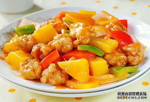 15道葷菜熱菜做法，10道涼菜下酒菜做法，簡單易做，待客備用