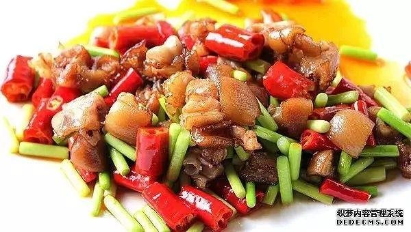 九道美味農(nóng)家菜，鮮香味足，下飯一流！