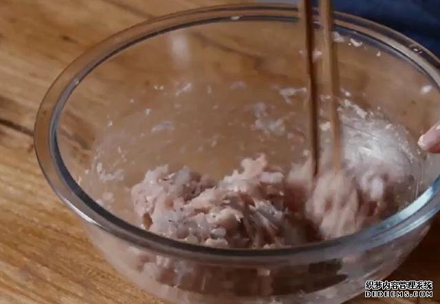 教你做安徽名菜掌上明珠：掌白珠明，好吃又好看，饞的人直流口水