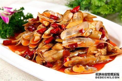 這幾道美食配上啤酒，相當(dāng)不錯(cuò)，越吃越有味