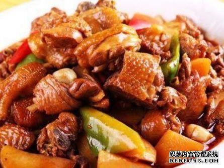 椒鹽九肚魚，虎皮青椒，秘制湘鍋雞這幾道家常菜的做法
