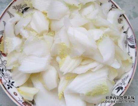 飯店做的醋溜白菜為啥好吃？學(xué)會(huì)小訣竅，自己在家做，成本2塊錢(qián)