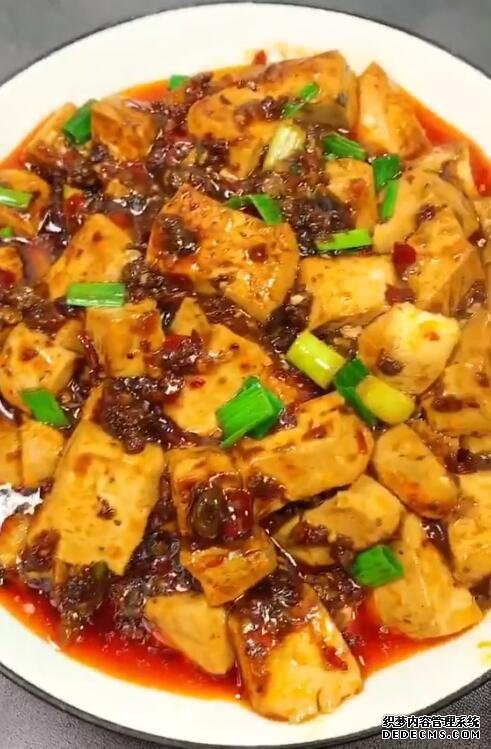 麻婆豆腐的家常做法，口感順滑，麻辣鮮香，這個竅門一定要記住