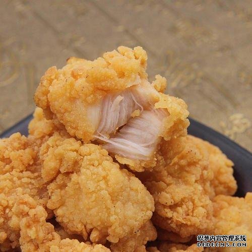 鹽酥雞，美味酥脆，做法簡便，大人小孩都喜歡