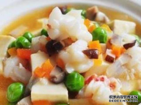 香蕉酸奶三明治、芝士紅薯餅、豆腐肉夾這幾道家常菜的做法