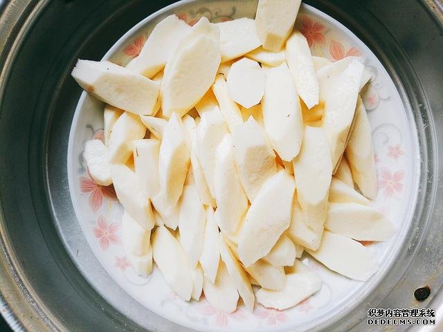 奶香山藥小饅頭，健脾養(yǎng)胃不上火