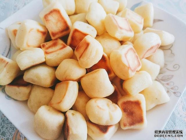 奶香山藥小饅頭，健脾養(yǎng)胃不上火