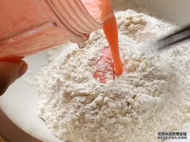 蘿卜渾身都是寶，教你秘制新吃法，不炒不燉不炸，出鍋全家流口水