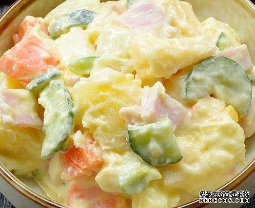 春節(jié)后可以開(kāi)始考慮減重了，日式土豆沙拉，味鮮色美低脂又飽腹