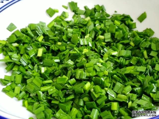 春天超火的懶人包子，不用發(fā)面，包好直接蒸，出鍋就被搶光