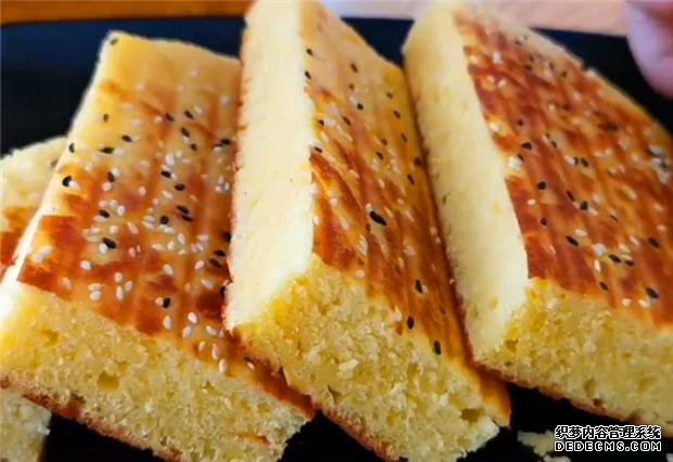 春天玉米面這樣做，不炸不蒸，只需簡(jiǎn)單一做，家里的小孩都很愛吃