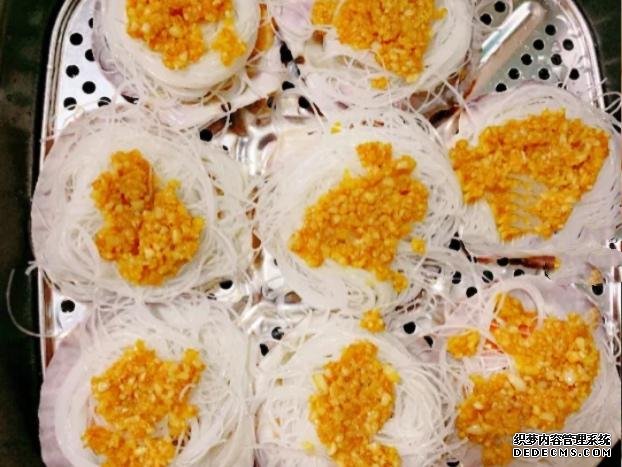 十分鐘搞定蒜蓉粉絲扇貝，料足味鮮全家愛吃，比外面賣的好吃百倍