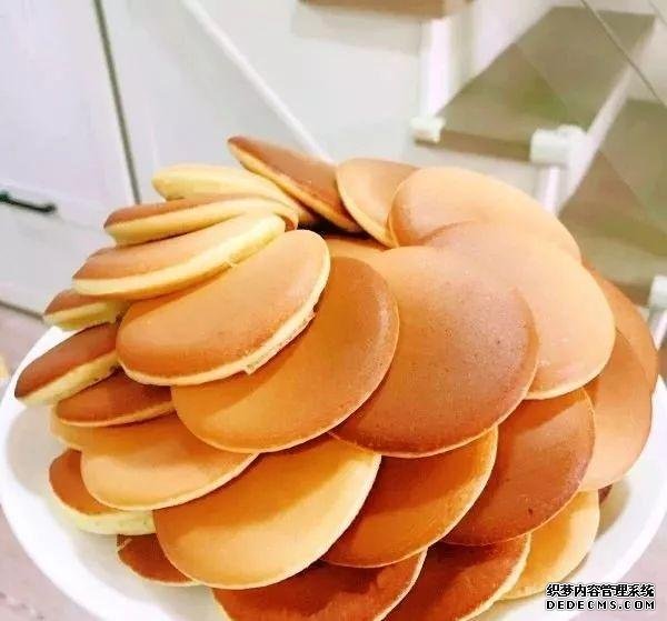 銅鑼燒制作教程，全蛋打發(fā)不用泡打粉