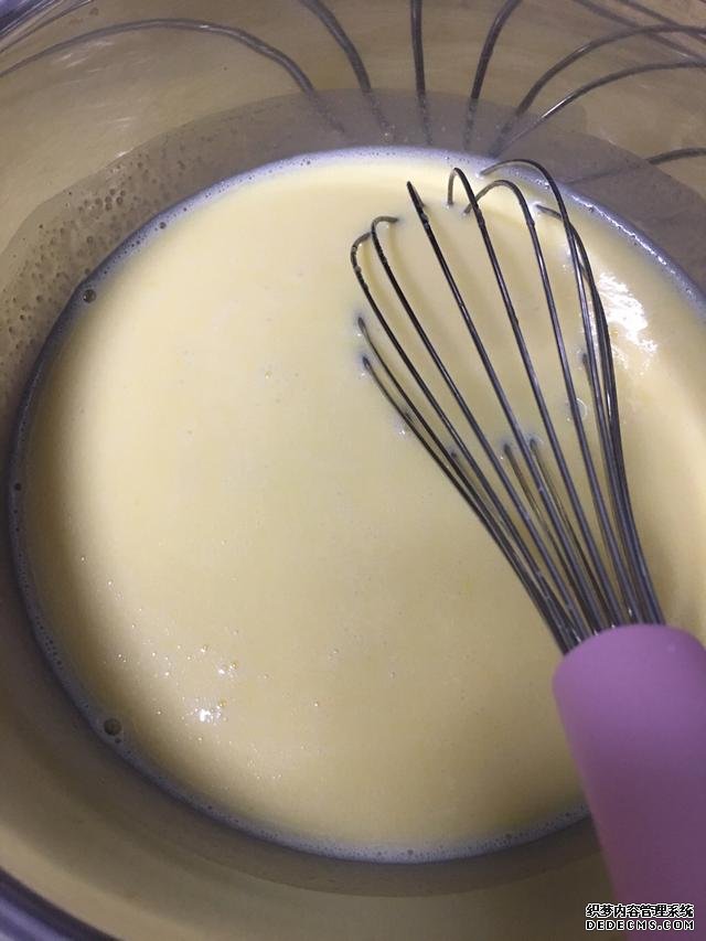 清爽的芒果千層蛋糕，吃了還想吃，再也不用買(mǎi)，一個(gè)平底鍋搞定。