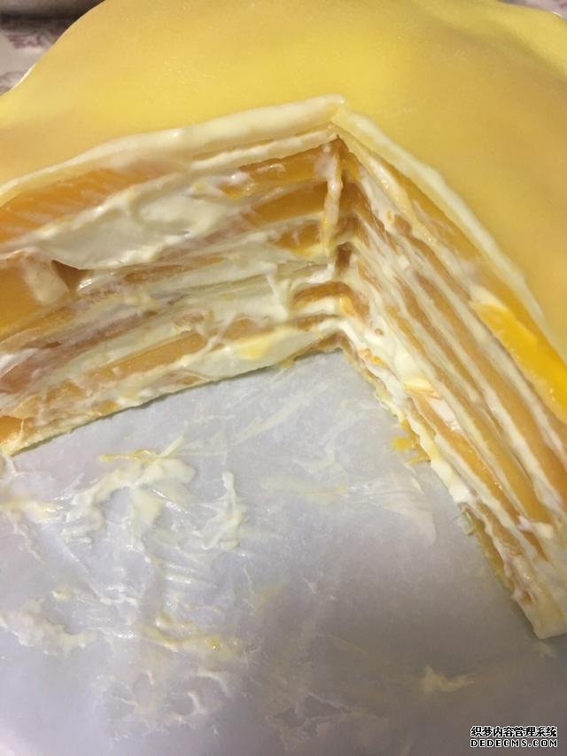 清爽的芒果千層蛋糕，吃了還想吃，再也不用買(mǎi)，一個(gè)平底鍋搞定。