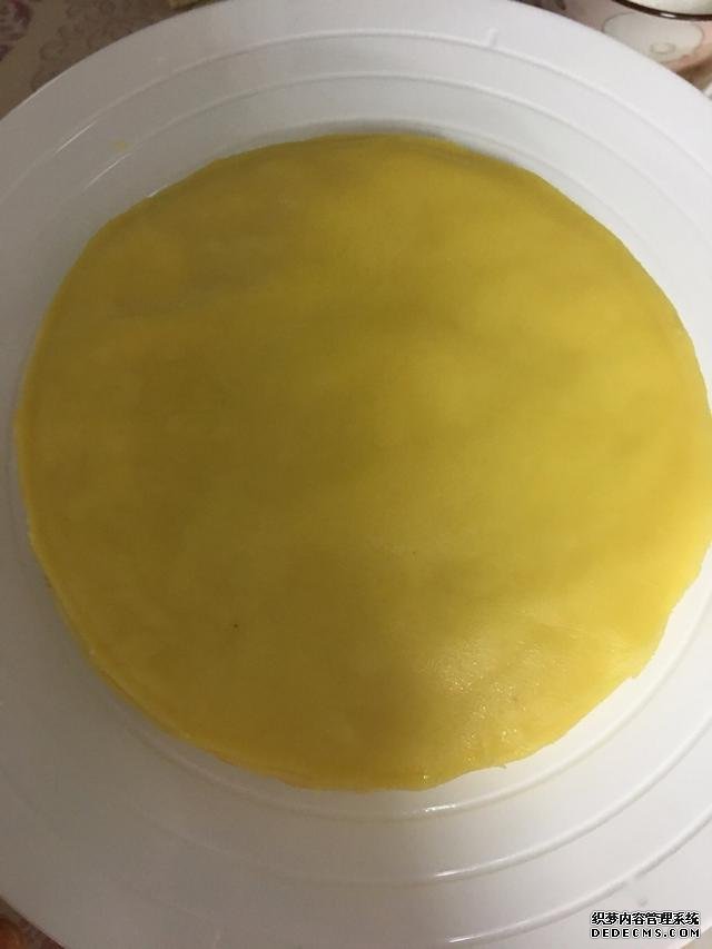 清爽的芒果千層蛋糕，吃了還想吃，再也不用買(mǎi)，一個(gè)平底鍋搞定。
