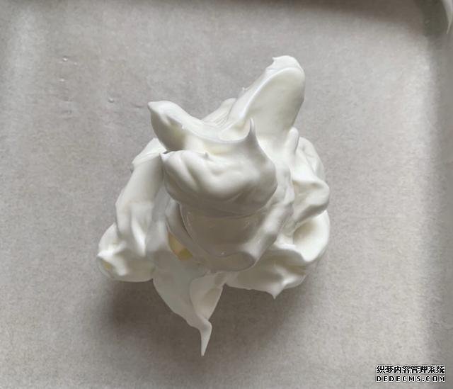 全蛋白舒芙蕾，低糖無油，超輕盈的口感，好吃到爆