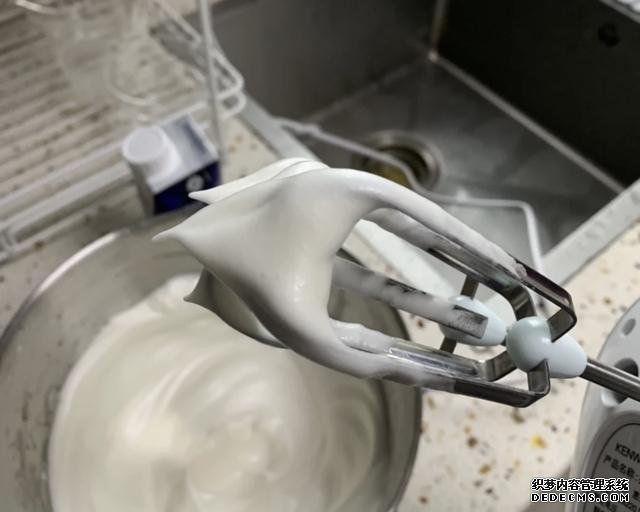 雞蛋這么美味的做法，估計(jì)沒(méi)有人嘗試過(guò)，在國(guó)外可是很流行