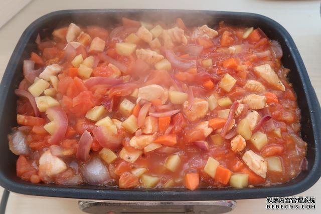 芝士控不可錯(cuò)過(guò)的番茄雞肉焗飯，無(wú)敵拉絲