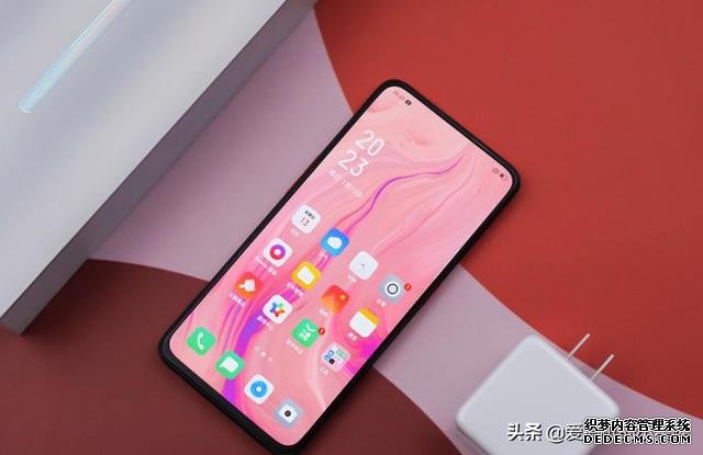 友商發(fā)力，驍龍芯片+128GB+屏幕指紋僅1499，驍龍芯片+4800萬三攝