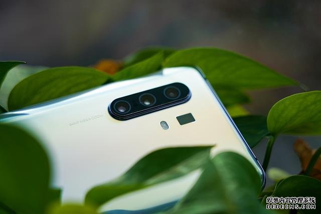 雙模5G直降300元！4350mAh+AMOLED屏+8GB，網(wǎng)友：終于等到了