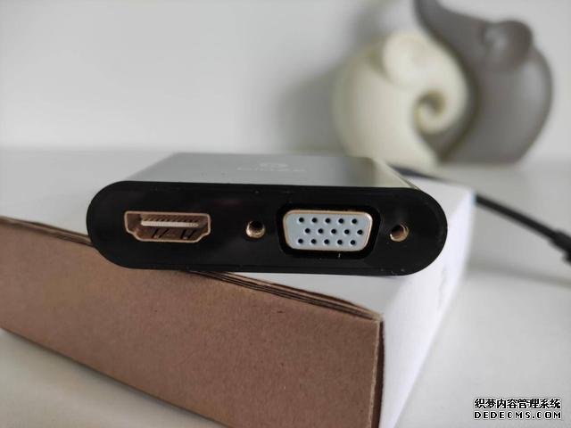 做個抬頭黨，畢亞茲Type-C轉HDMI、VGA轉換器給你大屏追劇體驗