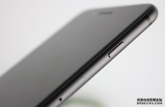 從4999降至3799，最便宜的大屏iPhone，128GB+iOS13
