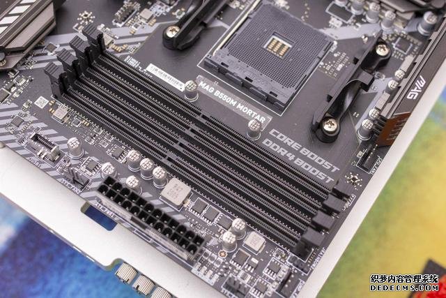 升級PCI-E 4.0，支持雙顯卡，微星B550M迫擊炮開箱