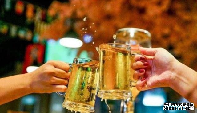 不能久放的4種酒，除了啤酒，這三種白酒也在內(nèi)