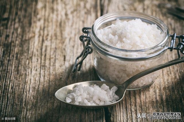 健康飲食，請(qǐng)牢記“4個(gè)不可少，一個(gè)不可多”，身體棒棒的