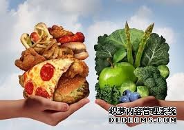 血脂高必須吃藥嗎，生活上有哪些注意事項(xiàng)？醫(yī)生為您講清楚